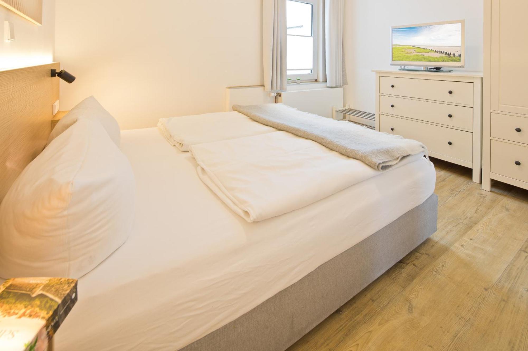 Haus Menno Janssen - Ferienwohnung Bella Norderney Zewnętrze zdjęcie